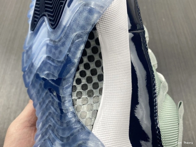 Kick Theory 528895-007 11 Low Jordan Air Retro Georgetown 0715